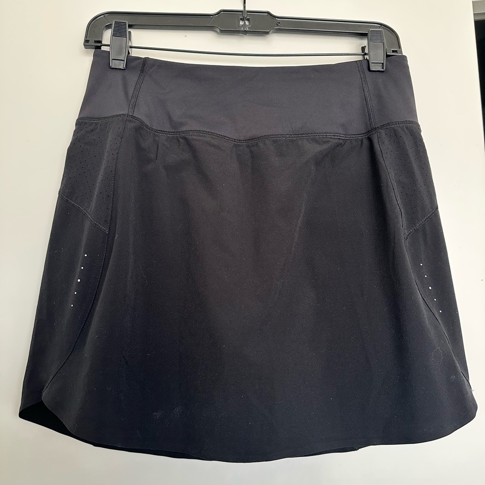 Athleta Run With It Skort - 16” Black/Small
